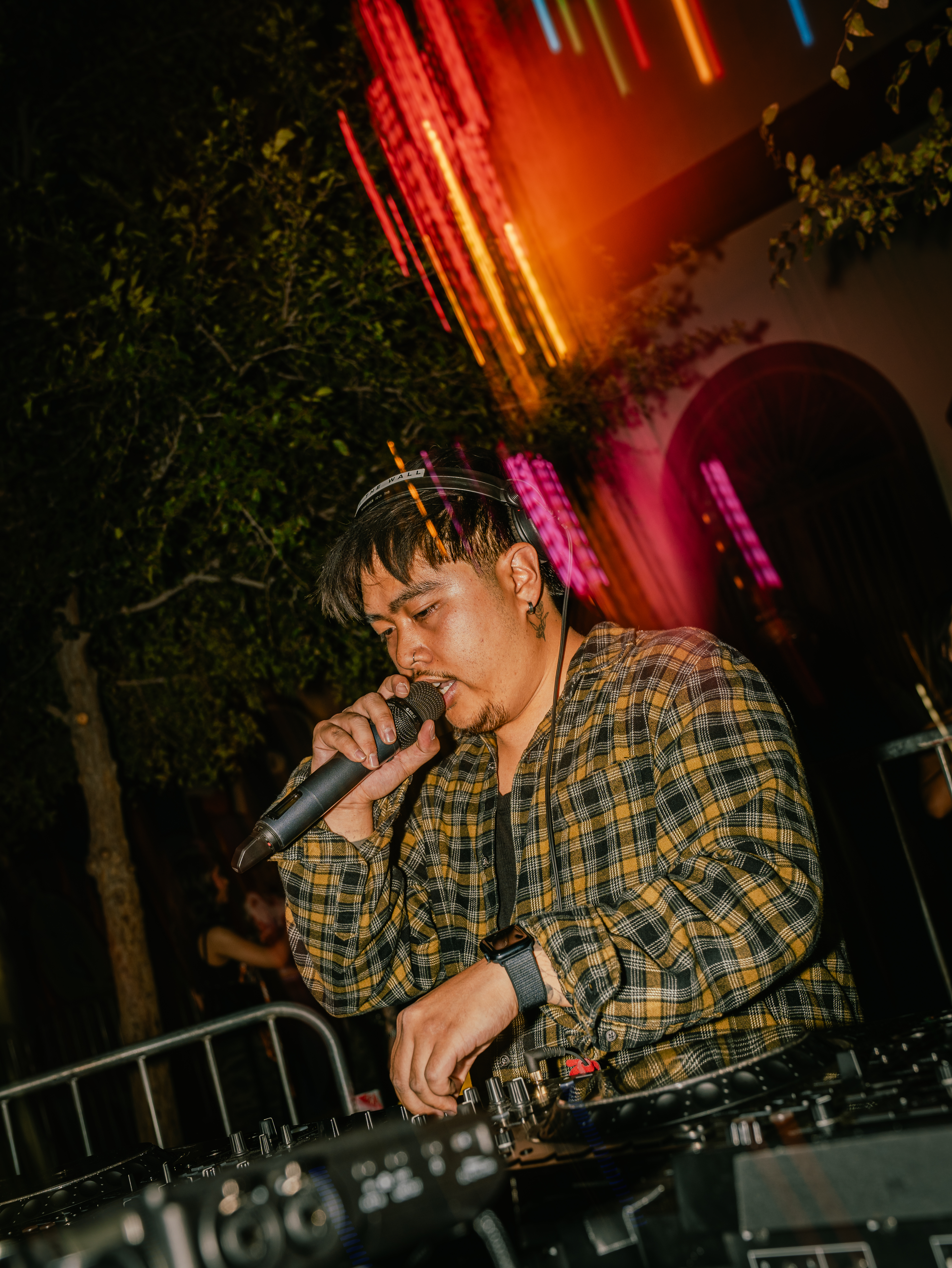 Friends & Family x Mood Swings x Breakfast For Dinner Presents: The SOSUPERSAM Block Party