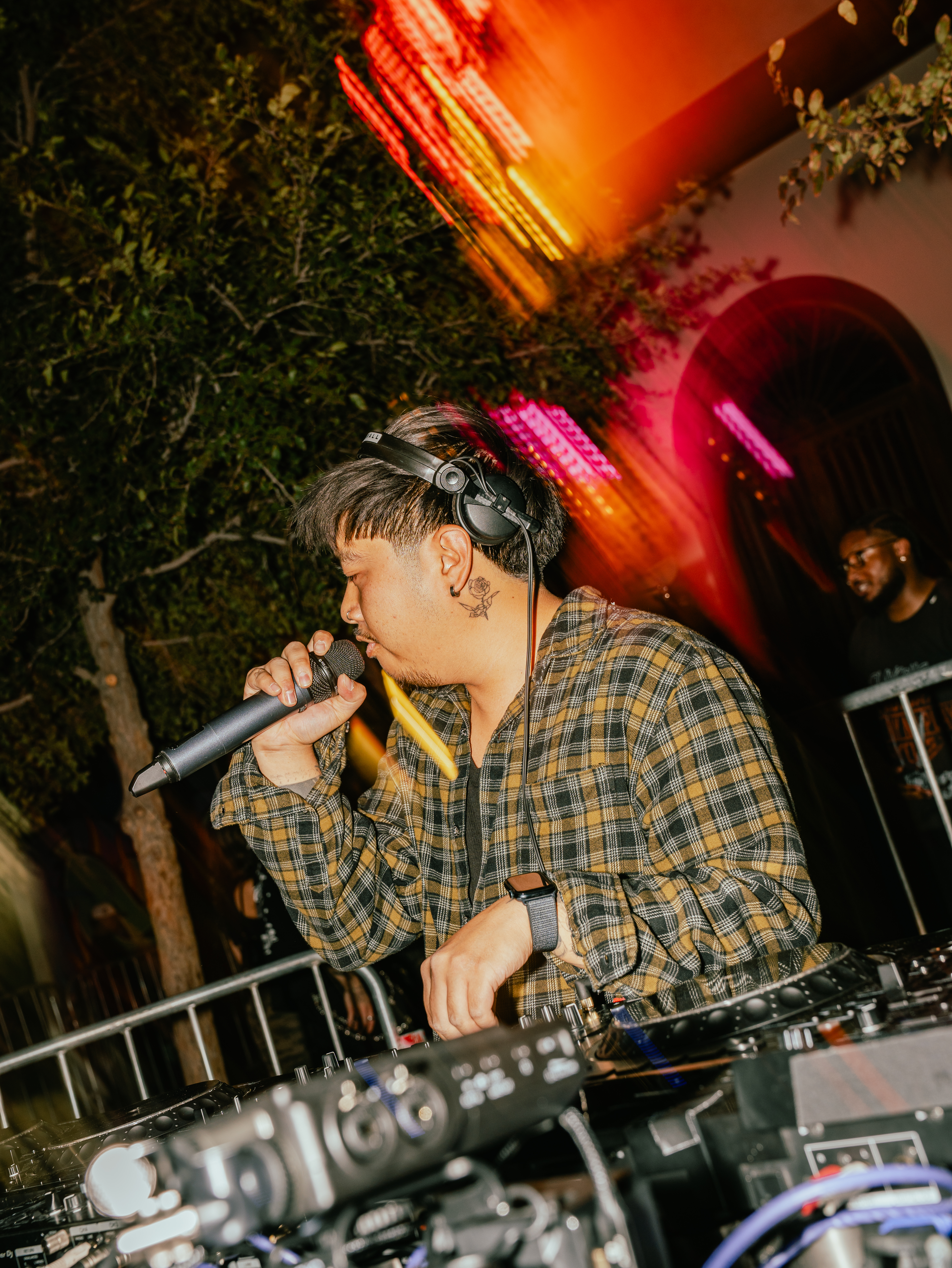 Friends & Family x Mood Swings x Breakfast For Dinner Presents: The SOSUPERSAM Block Party