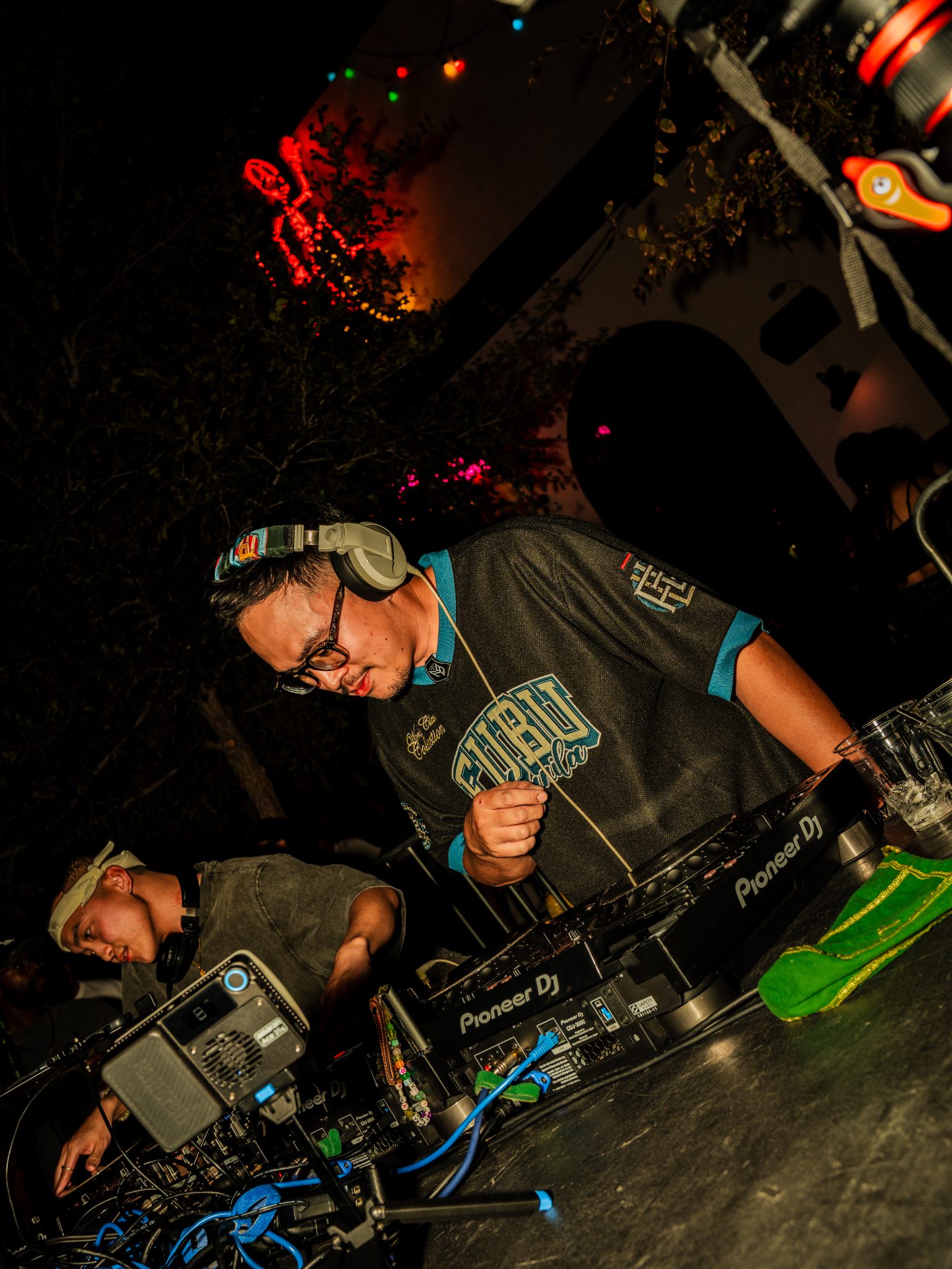 Friends & Family + Mood Swings + Bunker Present RCADE + OLEA Block Party