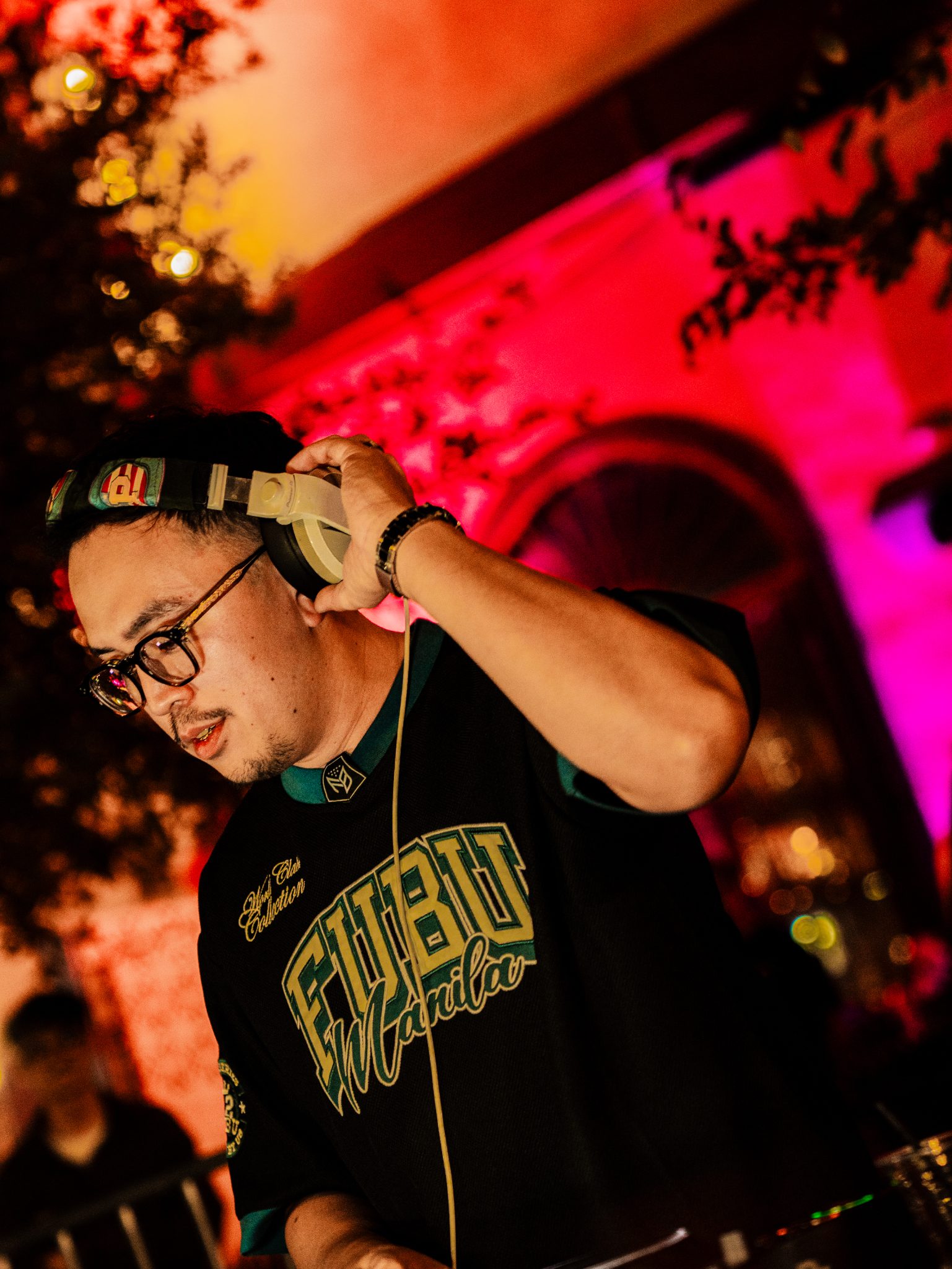 Friends & Family + Mood Swings + Bunker Present RCADE + OLEA Block Party